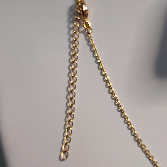 SWAROVSKI CRYSTAL FASHION NECKLACE, 18K GOLD PLATED - Picture 6 of 7